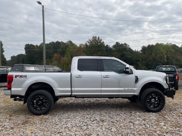 Used 2017 Ford F250 Platinum w/ FX4 Off-Road Package AWD/4WD image 8
