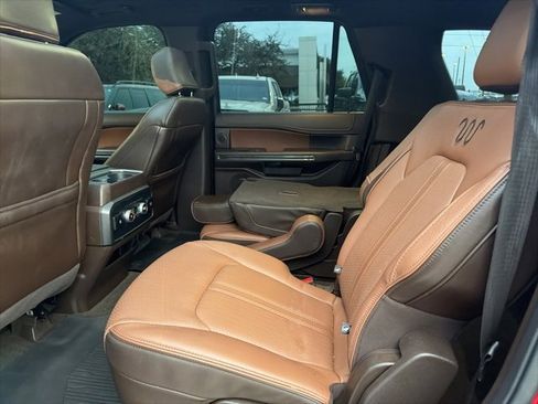 Used 2022 Ford Expedition King Ranch image 12