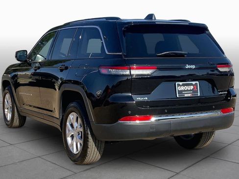 Used 2023 Jeep Grand Cherokee Limited AWD/4WD image 12