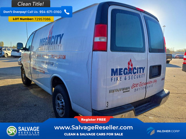 Used 2014 GMC Savana 2500 RWD image 3