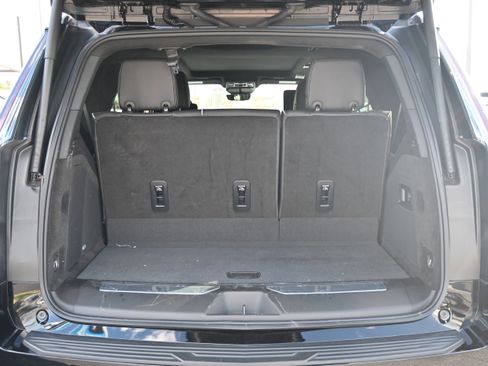 Used 2025 Cadillac Escalade V image 19