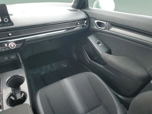 Used 2024 Honda Civic Sport image 10