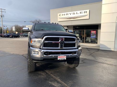 Used 2016 RAM 2500 Laramie image 2