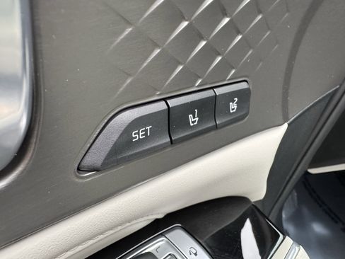 Certified 2023 Kia Sorento SX Prestige image 26