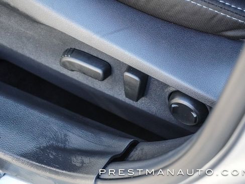 Used 2025 Subaru Outback Premium image 29