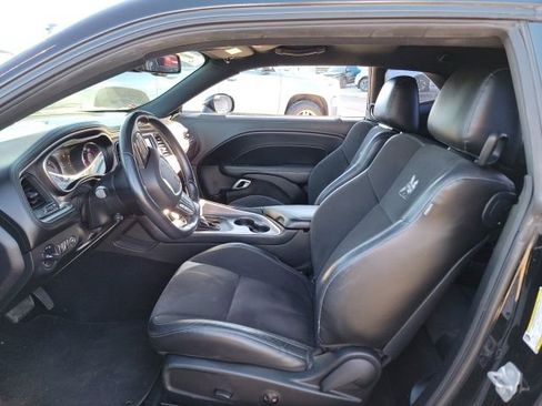 Used 2022 Dodge Challenger R/T Scat Pack image 9