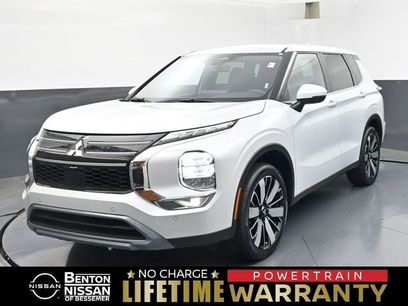 Used 2025 Mitsubishi Outlander SE