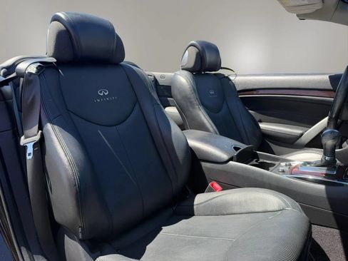 Used 2011 INFINITI G37 Sport RWD image 16