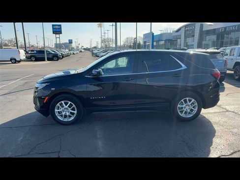 Certified 2024 Chevrolet Equinox LT w/ LPO, Floor Liner Package image 5