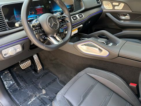 New 2026 Mercedes-Benz GLE 53 AMG 4MATIC Coupe image 9