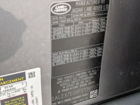 Used 2023 Land Rover Defender 110 X image 26