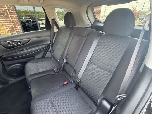 Used 2020 Nissan Rogue S w/ Special Edition Package FWD image 14