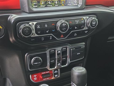 Used 2023 Jeep Wrangler Rubicon w/ Xtreme 35 Tire Package image 27