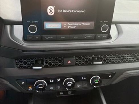 Used 2024 Honda Accord EX image 16