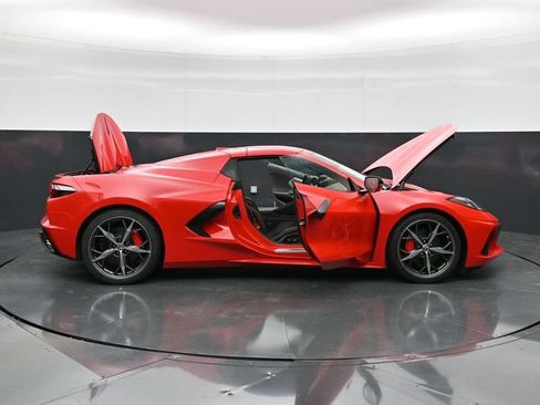 Used 2021 Chevrolet Corvette Stingray Premium Conv w/ Battery Protection Package RWD image 46