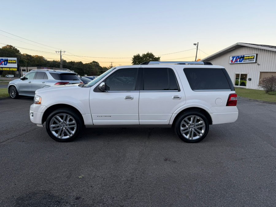 Used 2016 Ford Expedition Platinum AWD/4WD image 3