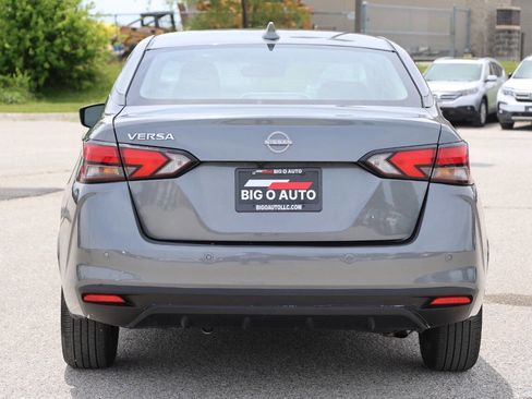 Used 2025 Nissan Versa SV FWD image 10