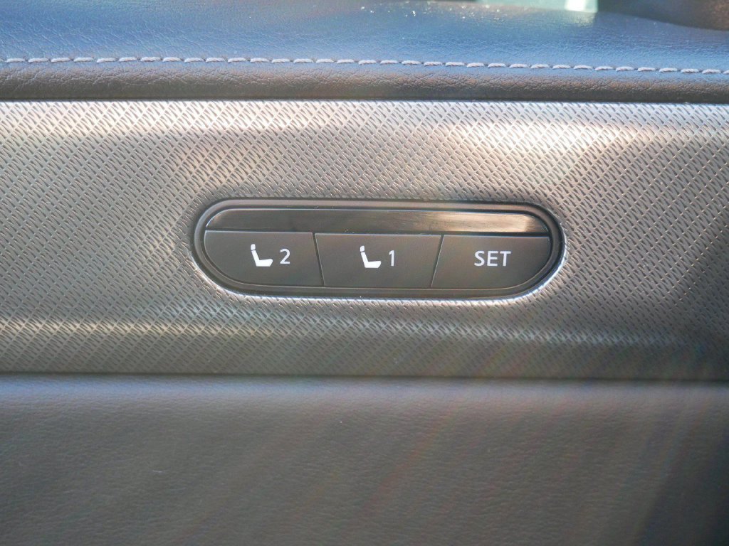Used 2024 INFINITI QX60 Luxe AWD/4WD image 17