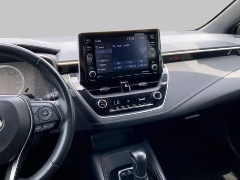 Used 2022 Toyota Corolla SE FWD image 7
