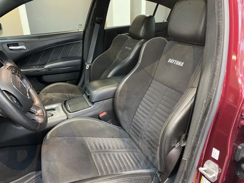 Used 2022 Dodge Charger Scat Pack w/ Daytona Edition Group RWD image 18
