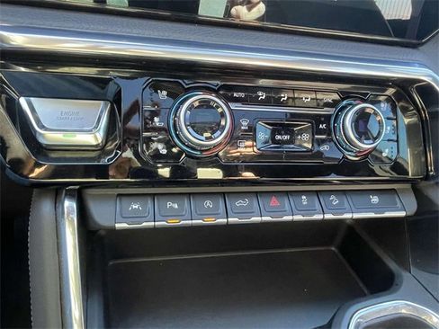 Used 2022 GMC Sierra 1500 Denali image 24