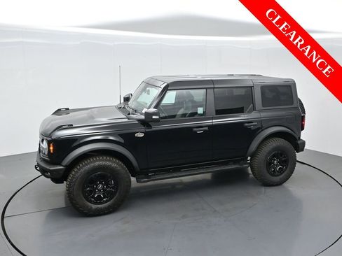 Used 2024 Ford Bronco Wildtrak image 62