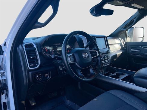 Used 2023 RAM 2500 Big Horn w/ Level 2 Equipment Group image 9