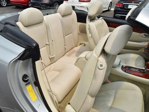 Used 2003 Lexus SC 430 Convertible RWD image 37