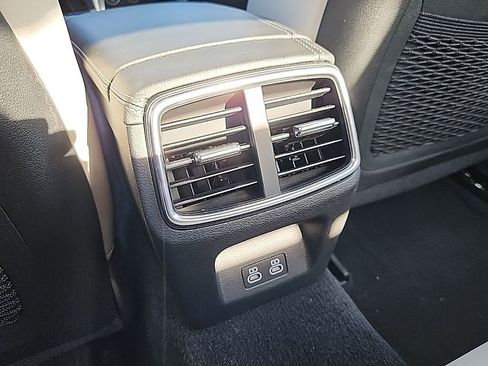 Used 2025 Genesis G70 2.5T w/ Sport Prestige Package image 19