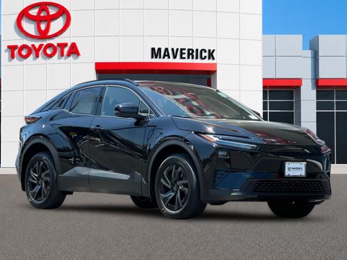 New 2026 Toyota C-HR AWD/4WD image 7