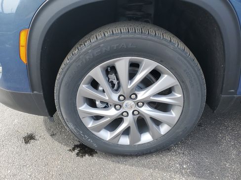 New 2026 Buick Enclave Preferred w/ Power Package AWD/4WD image 10