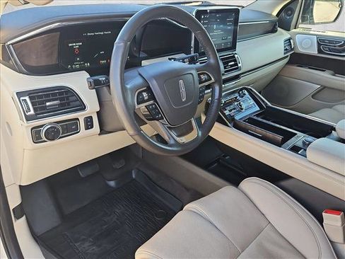 Used 2019 Lincoln Navigator Reserve w/ Cargo Package image 10