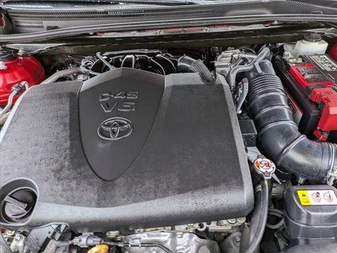 Used 2023 Toyota Camry XLE image 23