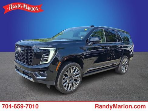 Used 2025 GMC Yukon Denali Ultimate AWD/4WD image 1