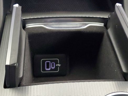 Used 2024 Maserati Grecale GT image 35