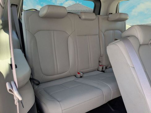 Used 2023 Jeep Wagoneer Series II w/ Convenience Group I AWD/4WD image 20