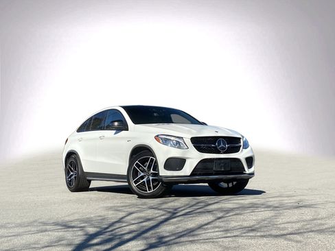 Used 2018 Mercedes-Benz GLE 43 AMG AMG 43 image 2