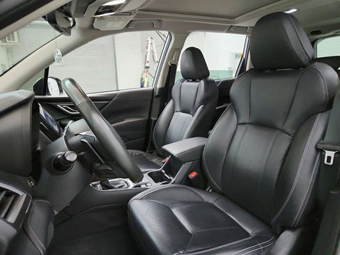 Used 2022 Subaru Forester Touring AWD/4WD image 14