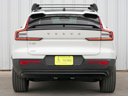 Used 2023 Volvo C40 P8 Recharge Ultimate w/ Protection Package Premier image 10