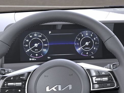 New 2026 Kia Seltos EX FWD image 25