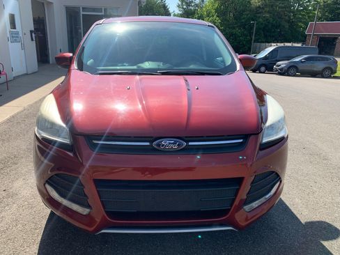Used 2014 Ford Escape SE FWD image 2