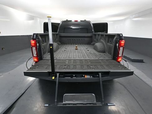 Used 2020 Ford F350 Lariat w/ Lariat Ultimate Package image 41