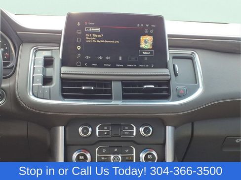 Used 2024 GMC Yukon SLT AWD/4WD image 10