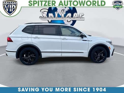 Used 2024 Volkswagen Tiguan SE R-Line AWD/4WD image 10