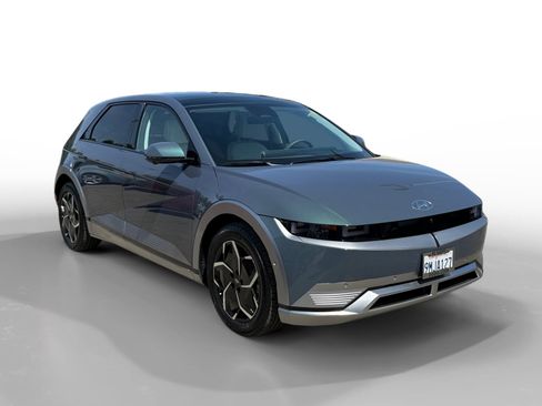 Certified 2024 Hyundai Ioniq 5 Limited RWD image 7
