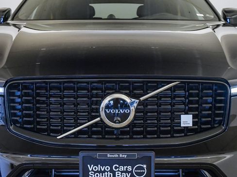 Certified 2024 Volvo XC60 T8 Polestar AWD/4WD image 9