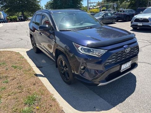 Used 2021 Toyota RAV4 XSE AWD/4WD image 7