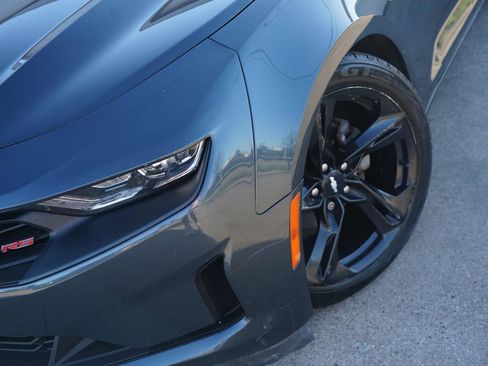 Used 2019 Chevrolet Camaro LT w/ RS Package image 12