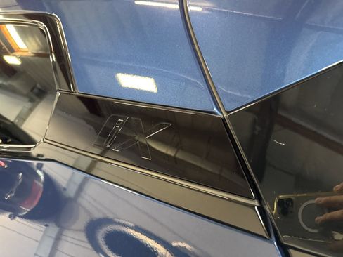 Used 2025 BMW iX xDrive50 w/ Premium Package image 26