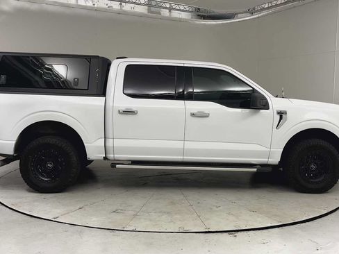 Used 2022 Ford F150 XLT w/ Equipment Group 301A Mid AWD/4WD image 9